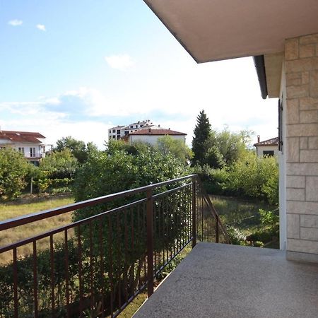 Apartments With A Parking Space Umag - 7057 Extérieur photo