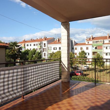 Apartments With A Parking Space Umag - 7057 Extérieur photo